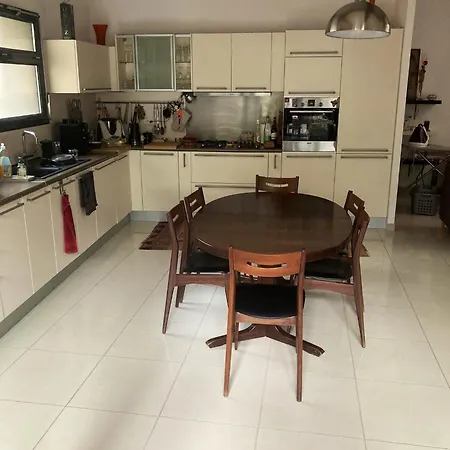 Maison De 3 Avec Jardin Clos Et Wifi A * Narbonne